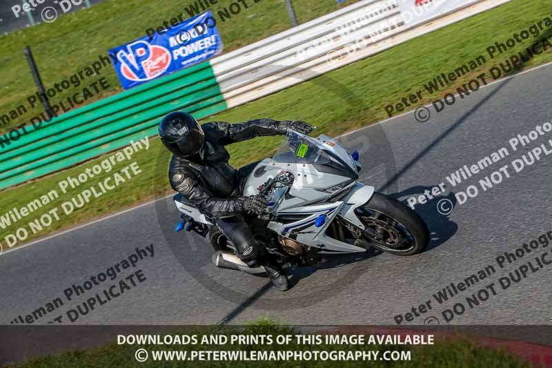 PJM Wedding Photography;enduro digital images;event digital images;eventdigitalimages;mallory park;mallory park photographs;mallory park trackday;mallory park trackday photographs;no limits trackdays;peter wileman photography;racing digital images;trackday digital images;trackday photos